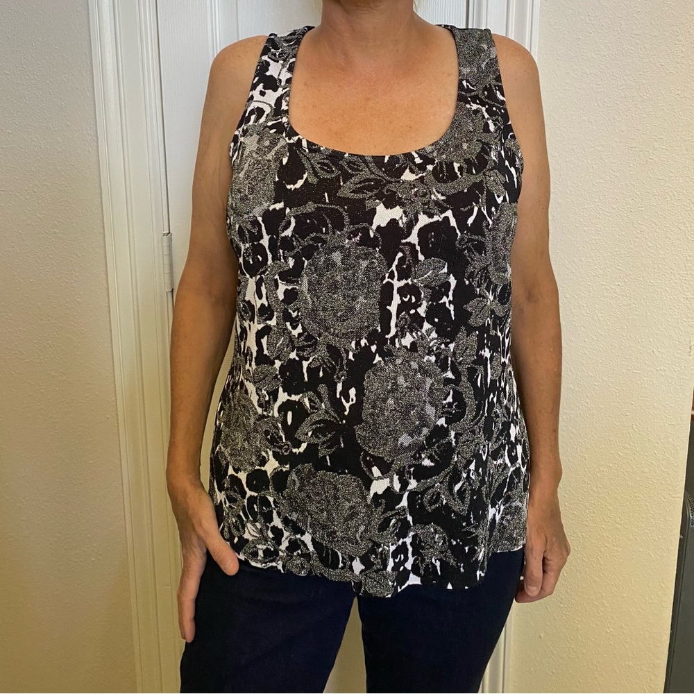 Black and White Floral Women's Top